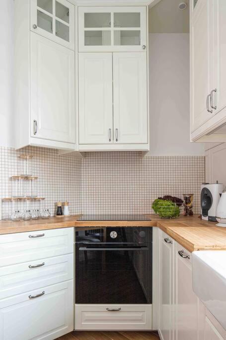Wyzwolenia Apt , Lazienki Park & Zbawiciela Sq. 2' Βαρσοβία Εξωτερικό φωτογραφία