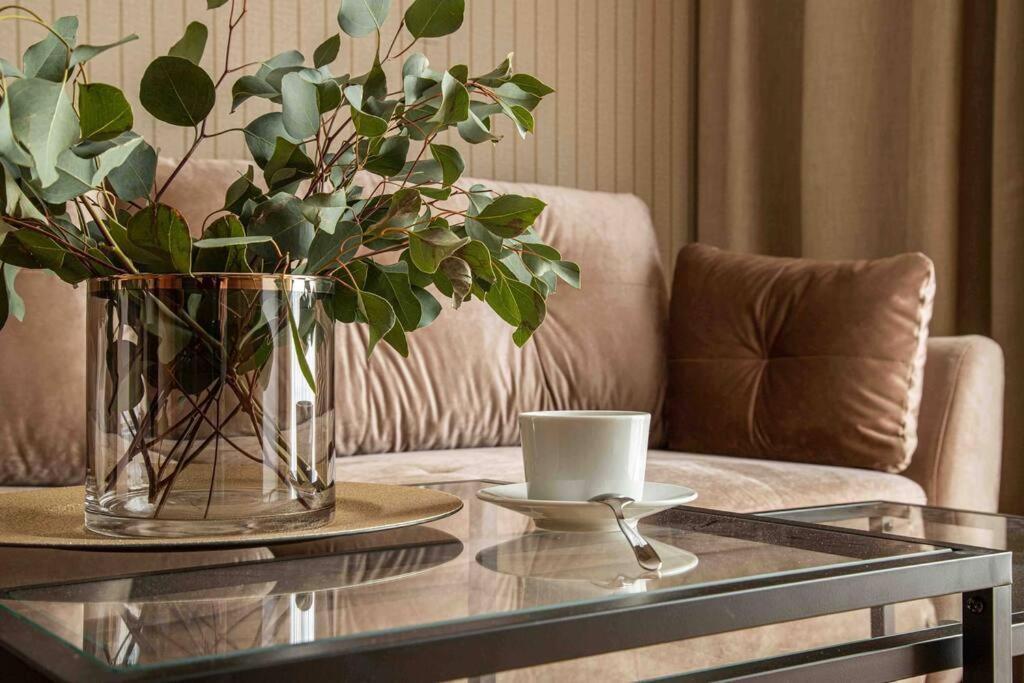 Wyzwolenia Apt , Lazienki Park & Zbawiciela Sq. 2' Βαρσοβία Εξωτερικό φωτογραφία